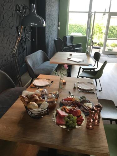 Gastehaus & Cafe Leeze Hotel in Rhineland-Palatinate