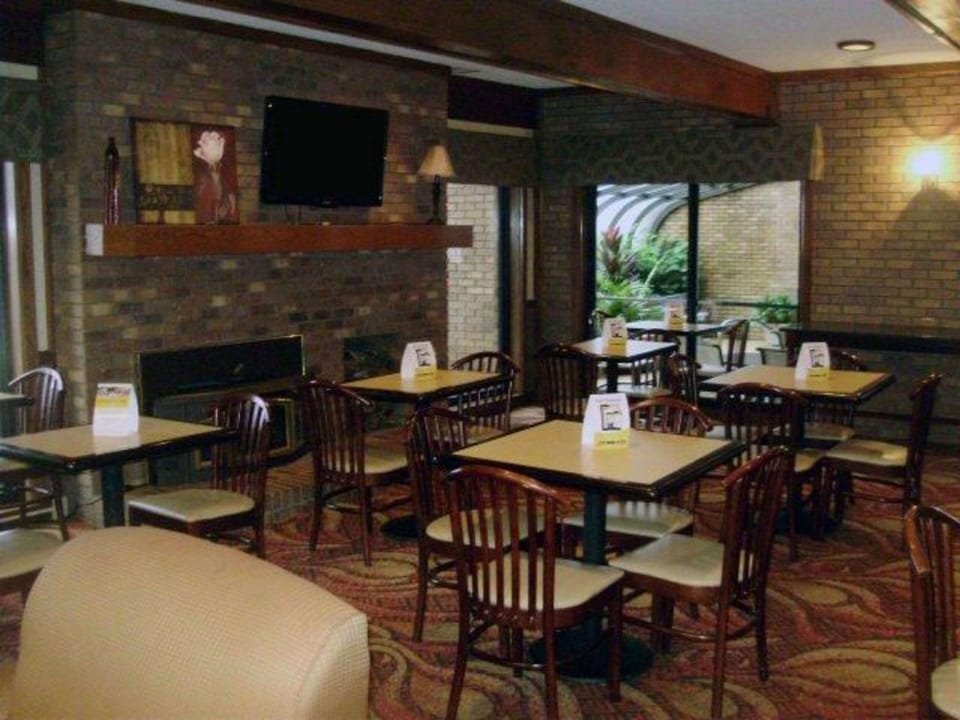 Quality Inn & Suites Searcy I-57 Hotel in Searcy