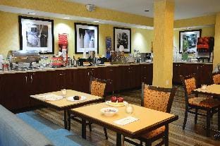 Santa Ana/Orange County Airport Hotel in Santa Ana