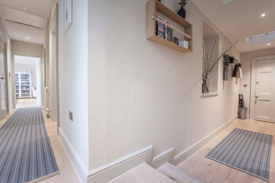 Stylish Wood Street Apartment Hotel in Bath