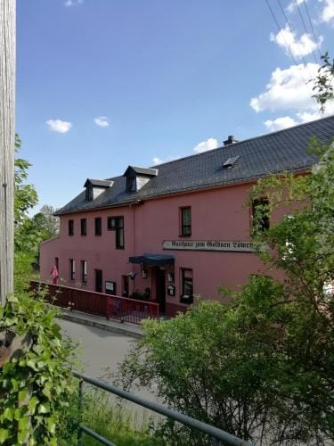 Gasthaus Goldner Lowe Inn in Thuringia, Germany