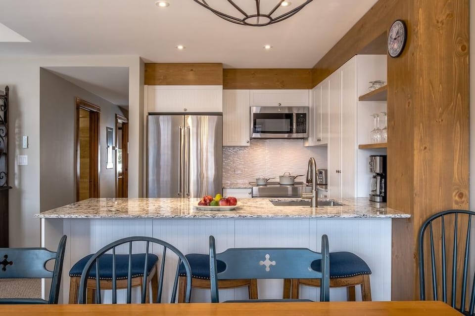 Les Falaises by Tremblant Platinum Hotel in Mont-Tremblant