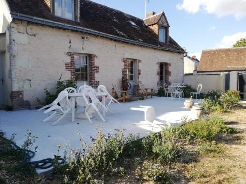Chambre d'hote Monthodon Hotel in Centre-Val de Loire