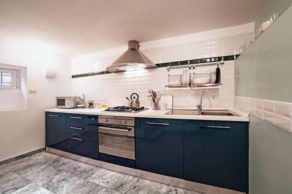 Sales RTH Hotel in Rome