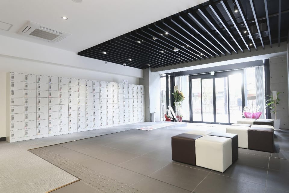 Lightning Hotel Capsule hotel in Chiba Prefecture