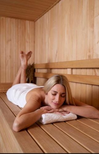 Berghaus Stuben Arlberg mit Sauna Panoramablick und Nahe zur Piste Hotel in Stuben