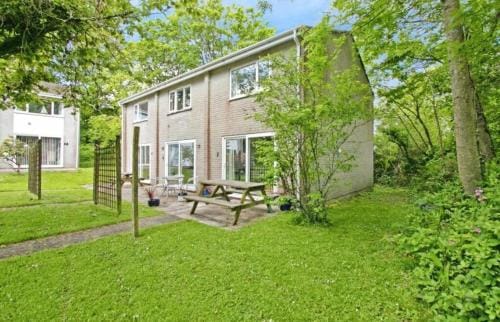 Atlantic Reach – Cozy 2-Bed with Parking Hotel in Saint Columb Major