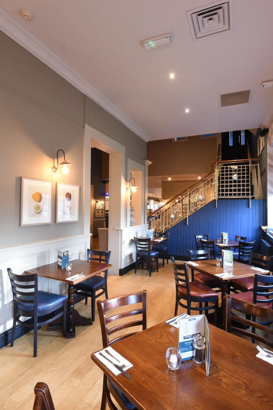 Waterside by Greene King Inns Hotel in Warrington