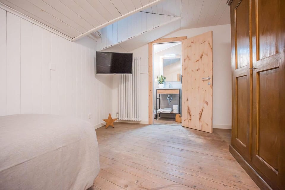 Garni Pola Apartment hotel in Province of Brescia