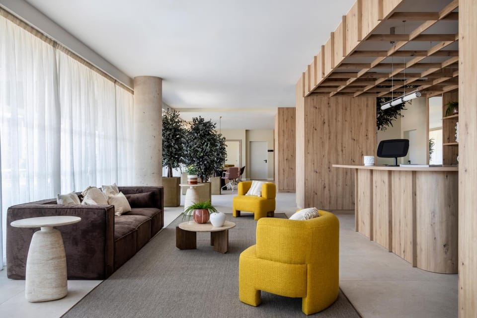 Calido Las Tablas Apartment hotel in Madrid