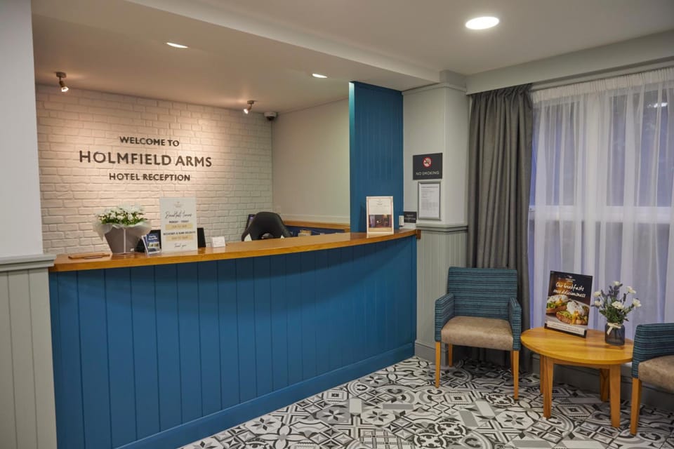 Holmfield Arms by Greene King Inns Hotel in Wakefield