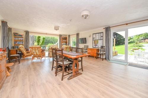Wray Valley Hotel in Bovey Tracey
