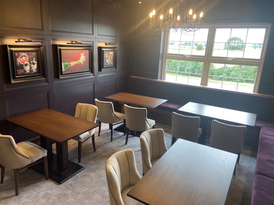 Bar/lounge