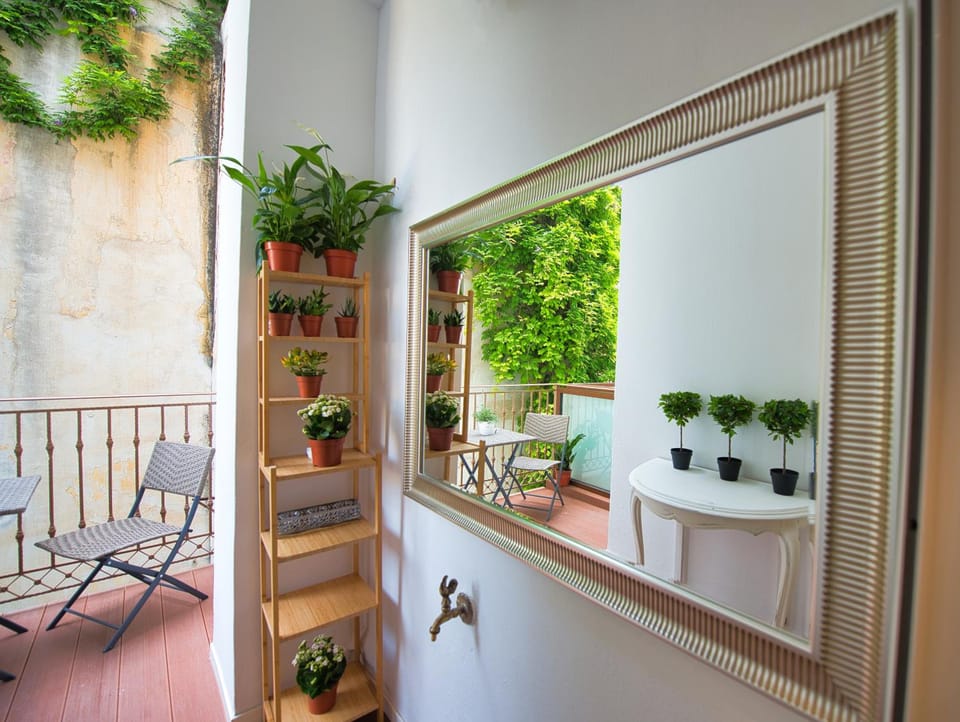 Rastoni Athens Suites near Acropolis at Tsatsou street Hotel in Plaka