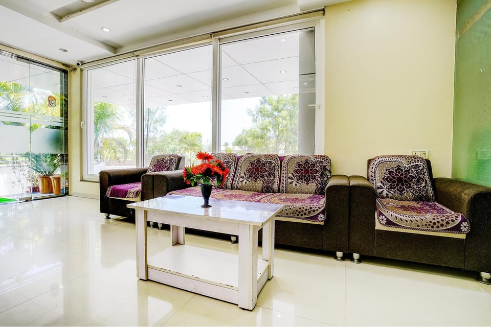 FabHotel Sai Govind Hotel in Maharashtra