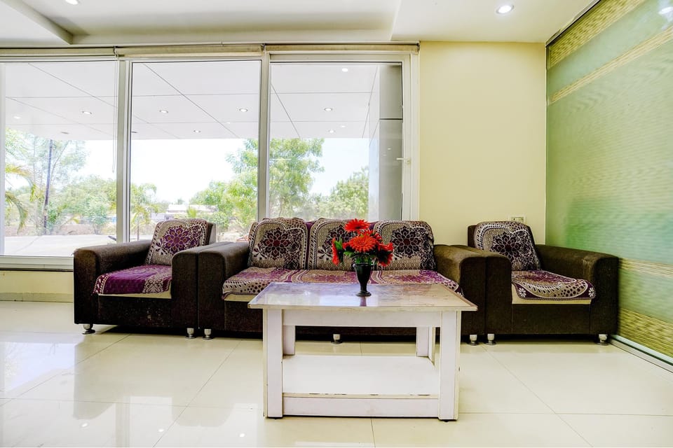 FabHotel Sai Govind Hotel in Maharashtra