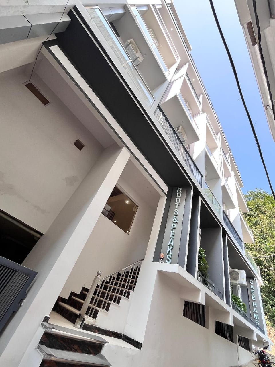 Roots and Peaks Wellness Hotel Hotel in Rishikesh