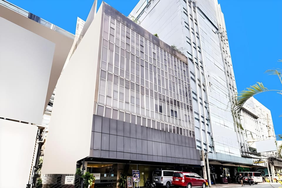 Comfy Inn Mabini Manila Hotel in Manila City