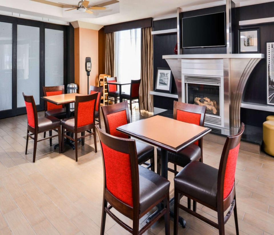 Hampton Inn & Suites San Francisco-Burlingame-Airport South Hotel in Burlingame