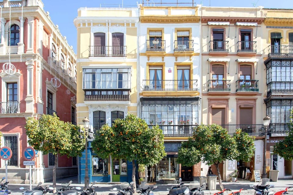 Genteel Home Chicarreros Hotel in Seville