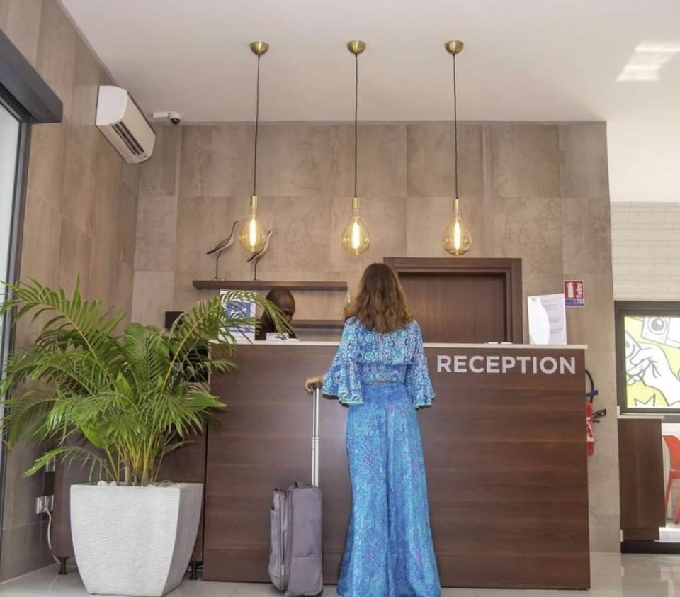 Aichti Hotel Hotel in Africa