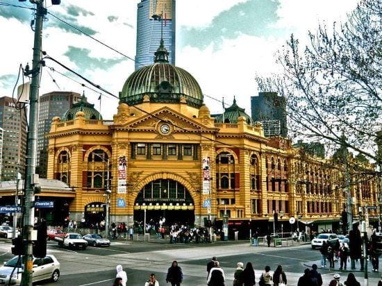 A Cozy 2BR Apt Next to Southern Cross FREE Parking Hotel in Melbourne