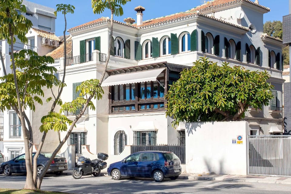 Genteel Home Paseo Maritimo Hotel in Malaga