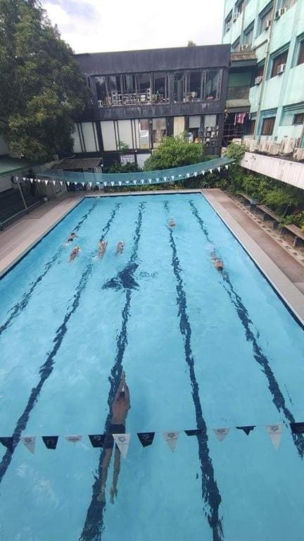 Swimming pool