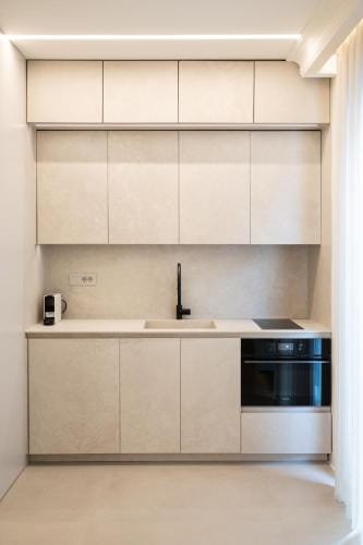 Kivos Luxury Apartments Hotel in Alexandroupoli