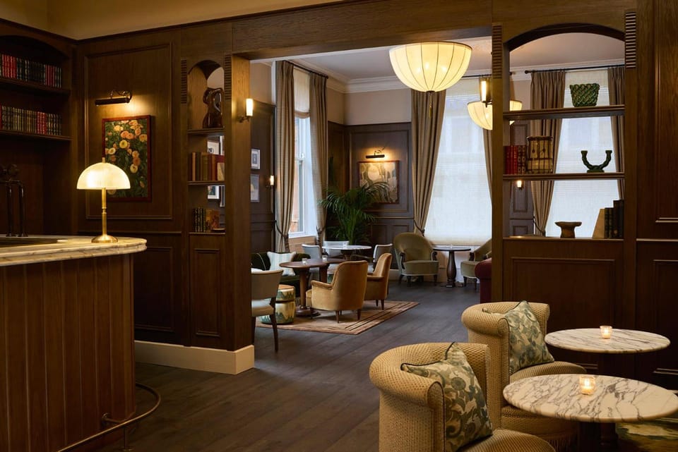 Bar/lounge