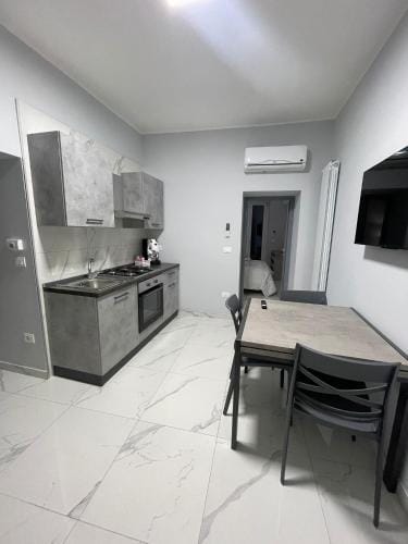 Giovi's Apartments by Central Home Hotel in Castellammare di Stabia