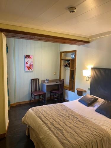 La pomme de Pin Hotel in Normandy