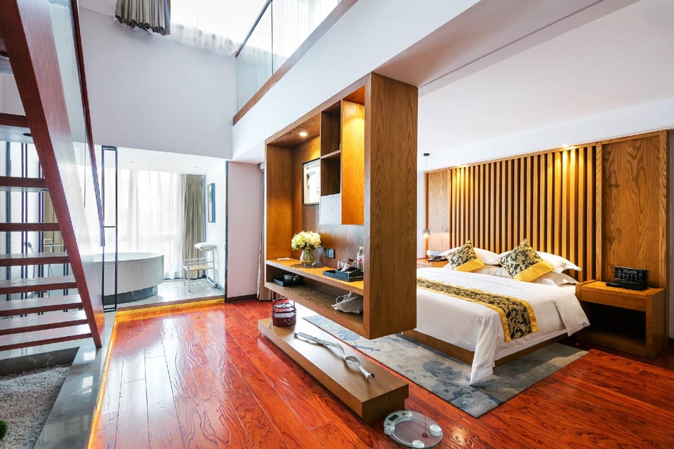 Floral Hotel Deqing Yingxi Lakeside Hotel Hotel in Suzhou