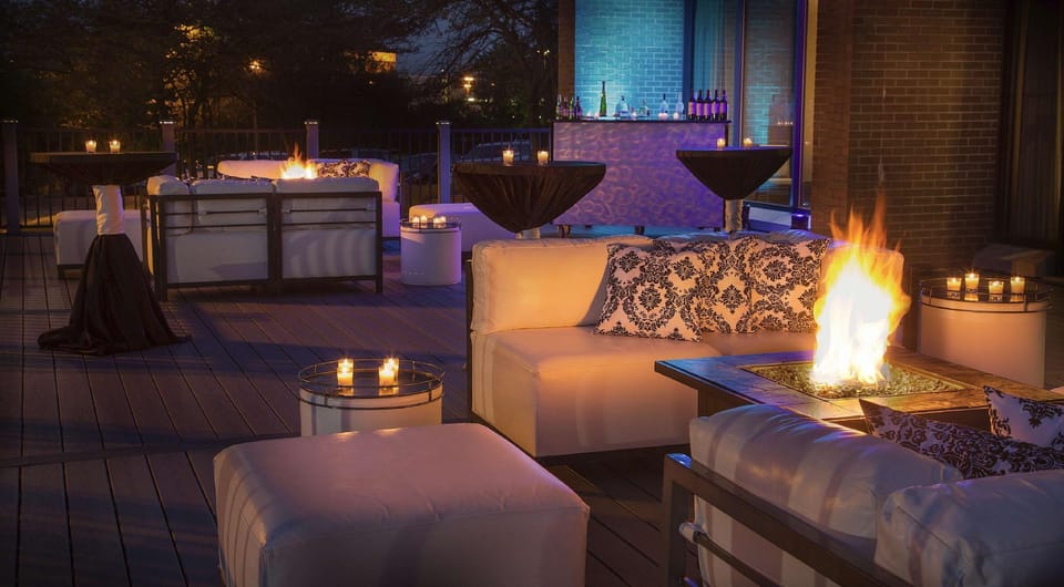 DoubleTree by Hilton Hotel Chicago - Oak Brook Hotel in Oak Brook