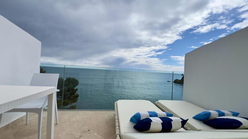 Hotel de la Calanque-NEW Hotel in Cavalaire-sur-Mer