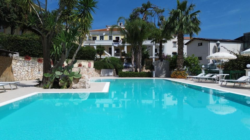 Villa Americana-NEW Hotel in Rodi Garganico