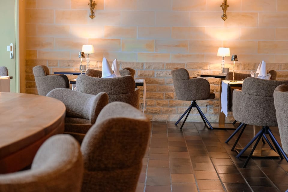 Hotel Atlanta-NEW Hotel in Limburg (province)