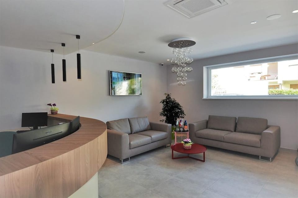 Hotel Garni Garda Life-NEW Hotel in Riva del Garda