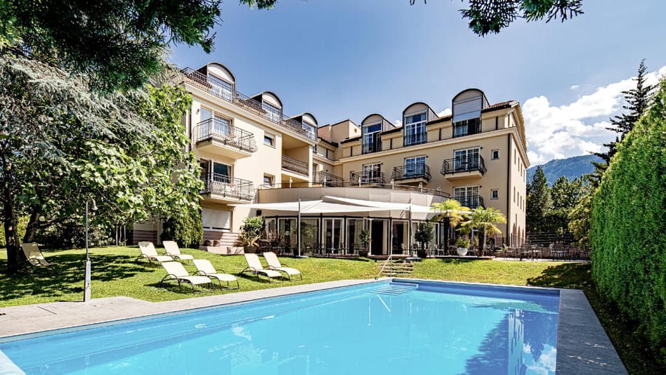Hotel Villa Laurus-NEW Hotel in Merano