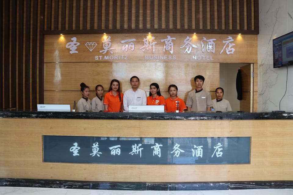 ST. MORITZ BUSINESS HOTEL Hotel in Phnom Penh Province