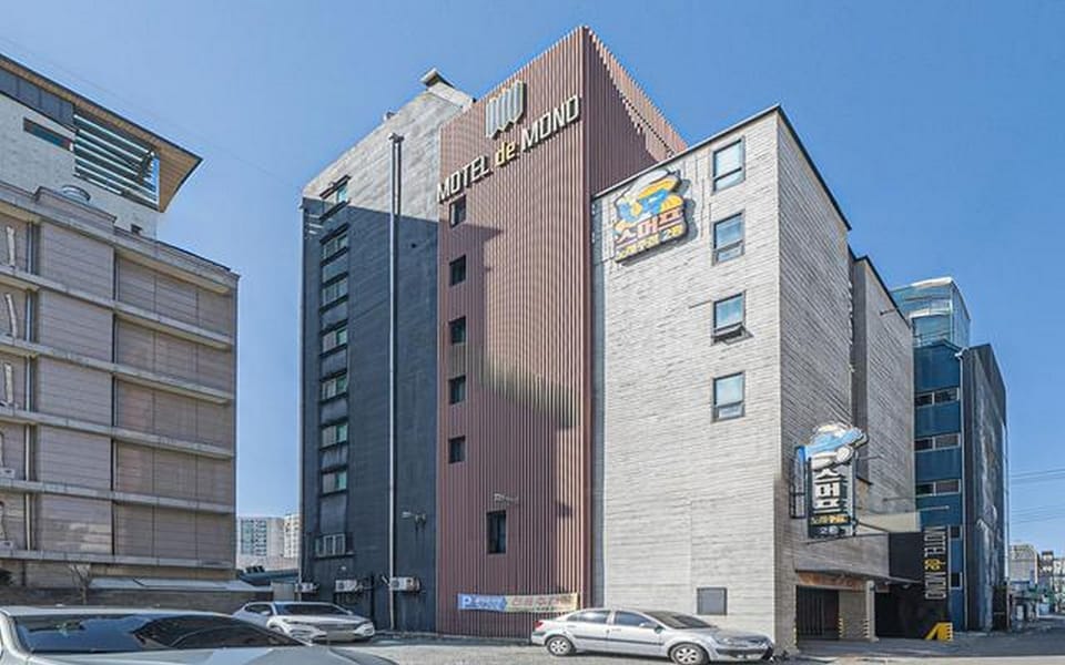 Geojedo Gohyeon MONO Motel in South Korea