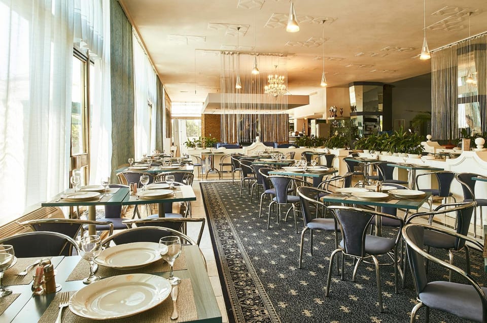Continental Drobeta Turnu Severin Hotel in Serbia