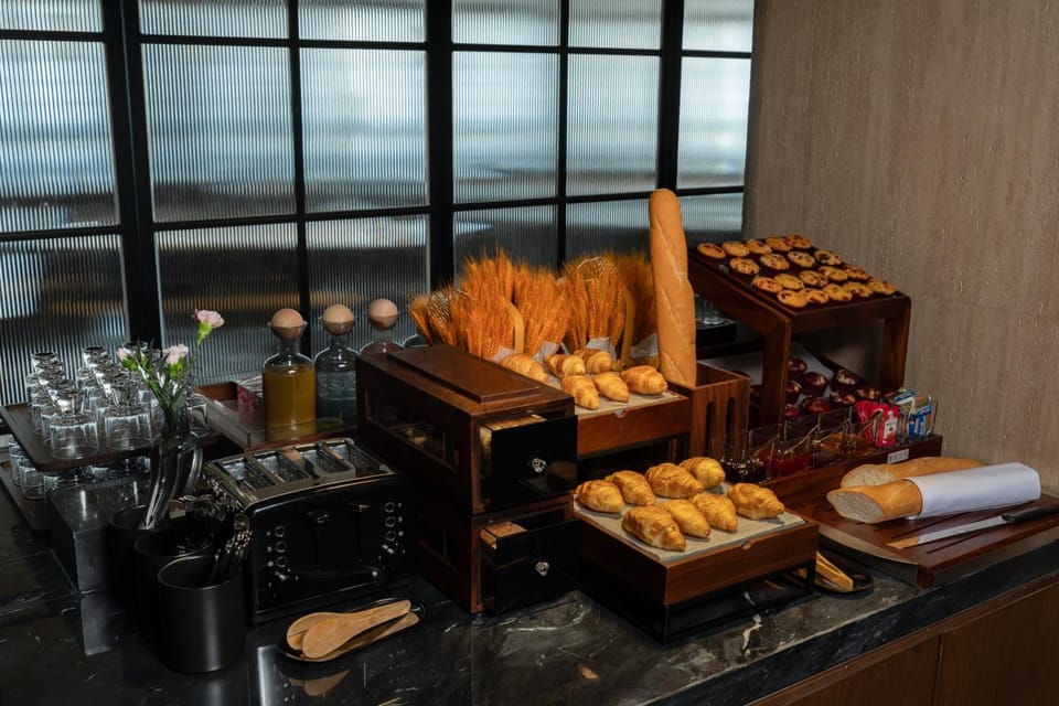 Atour Hotel Chongqing North Station North Square Hotel in China