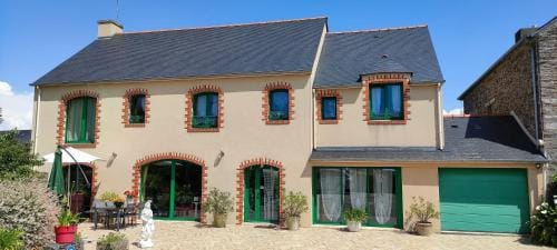 Chambres D'hotes Mongarny Cancale Hotel in Cancale