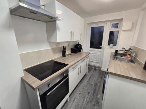 Room 2 Shared House 3 min from Stadium Hotel in Liverpool