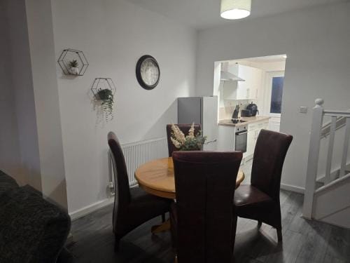 Room 2 Shared House 3 min from Stadium Hotel in Liverpool