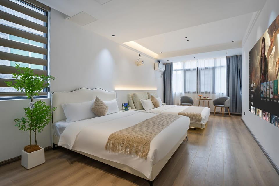 Floral Hotel · Huayan Hotel Hotel in China