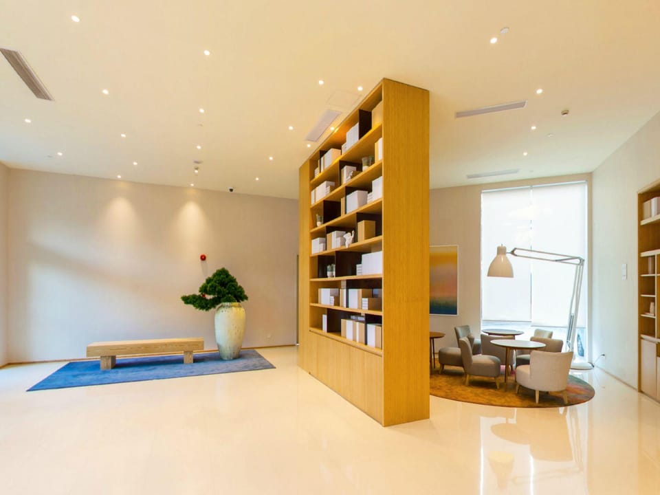 JI Hotel Shanghai Hongqiao West Zhongshan Road Hotel in Shanghai