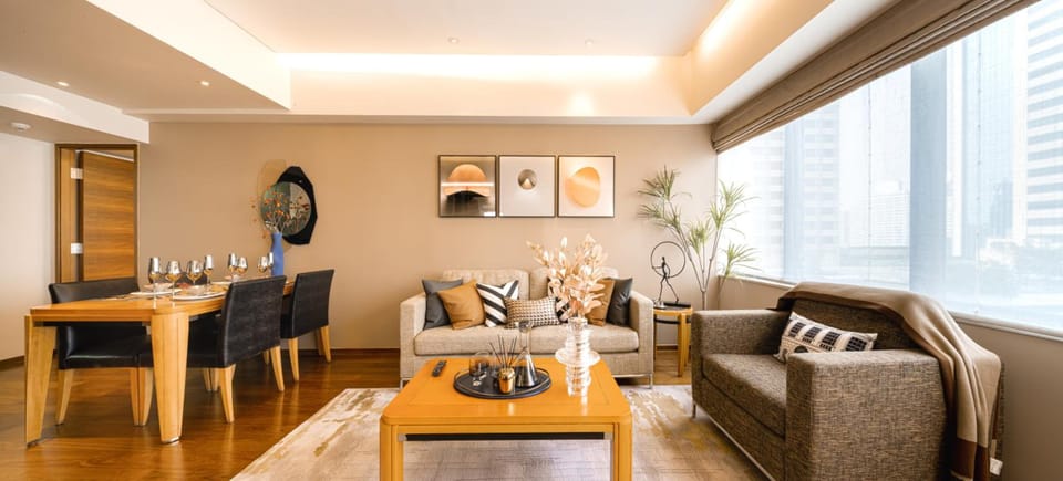 Shanghai Centre Serviced Apartment Apartment hotel in Shanghai