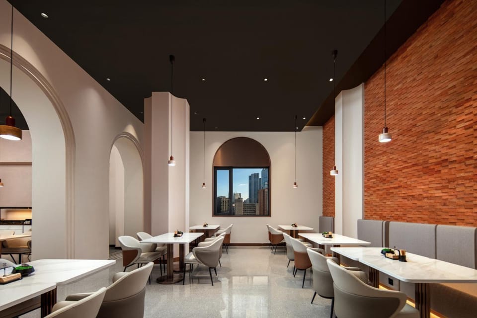 Atour Hotel Jing'an Xizang North Road Metro Station Hotel in Shanghai